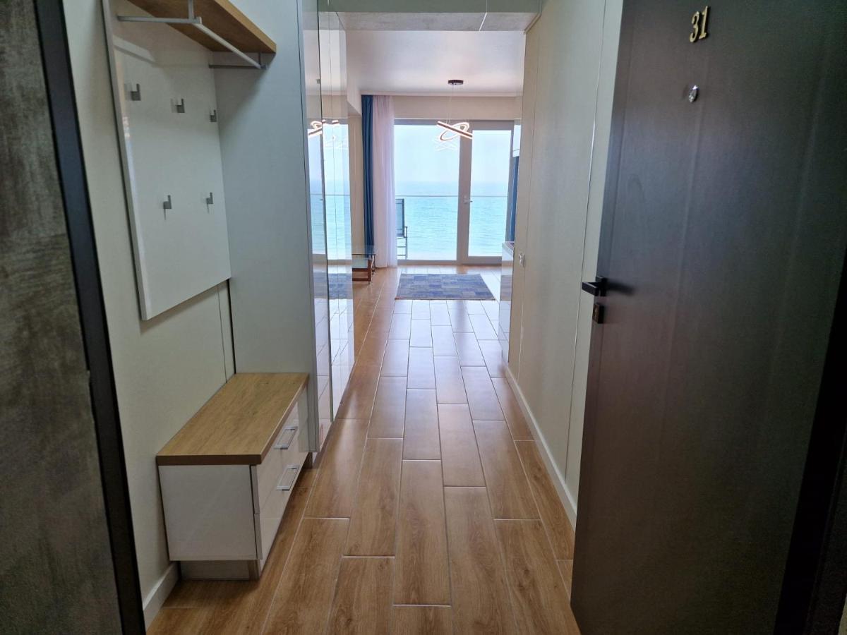 Appartamento Promenada Sea View Năvodari Esterno foto