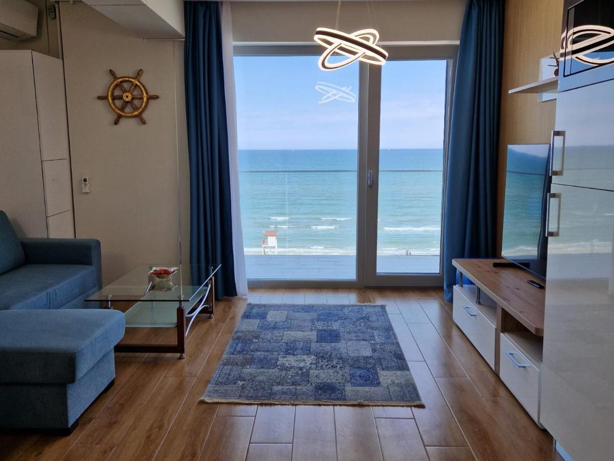Appartamento Promenada Sea View Năvodari Esterno foto